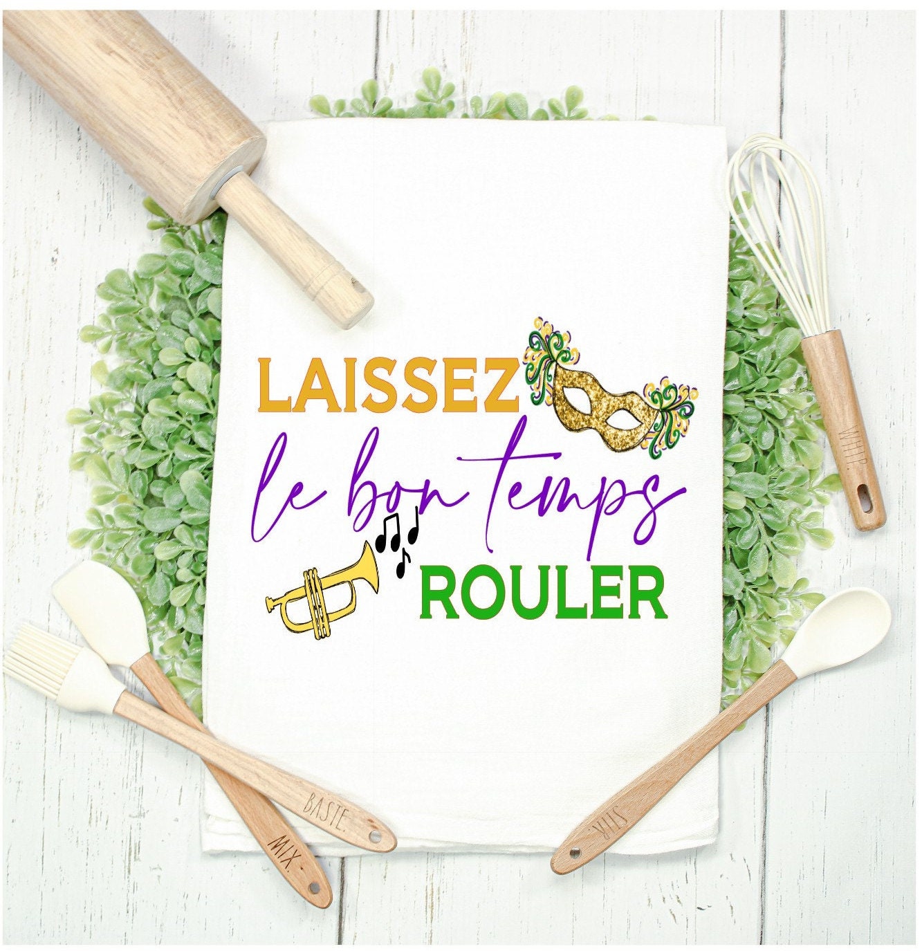 laissez le bon temps rouler! Mardi Gras Kitchen Towel